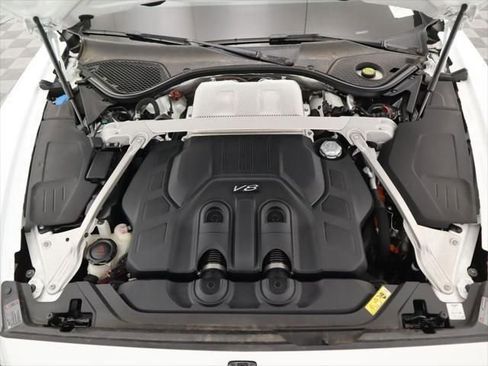 Used 2025 Bentley Flying Spur Plug-In Hybrid image 30
