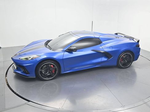 Used 2022 Chevrolet Corvette Stingray Premium Conv w/ Z51 Performance Package RWD image 60