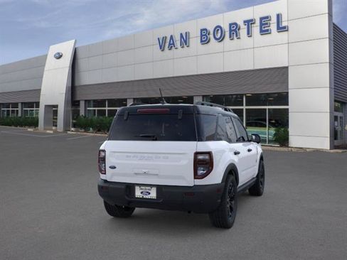 New 2026 Ford Bronco Sport Outer Banks AWD/4WD image 8
