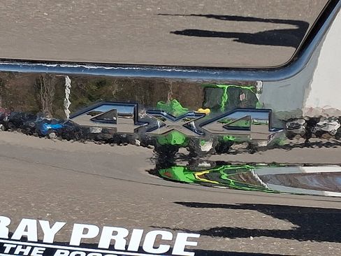 Used 2023 Jeep Grand Cherokee L Laredo image 33