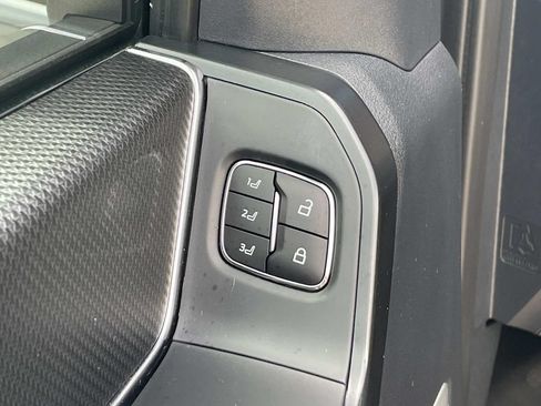 Used 2024 Ford F150 Raptor AWD/4WD image 17
