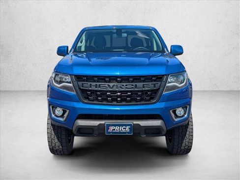 Used 2020 Chevrolet Colorado LT w/ Colorado RST Special Edition RWD image 2