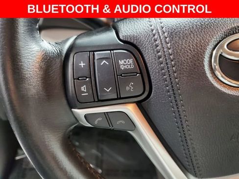 Used 2019 Toyota Sienna XLE image 15