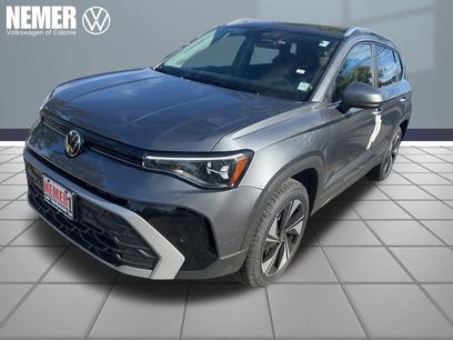New 2025 Volkswagen Taos SE