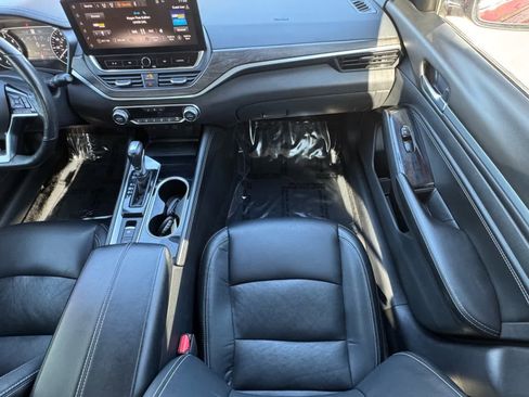 Certified 2023 Nissan Altima 2.5 SL image 16