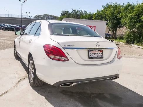 Used 2015 Mercedes-Benz C 300 Sedan image 7
