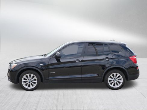 Used 2017 BMW X3 xDrive28i AWD/4WD image 4