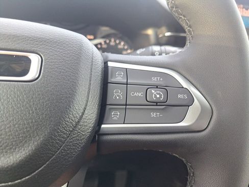 New 2026 Jeep Compass Limited image 12