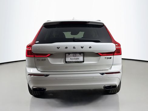 Used 2018 Volvo XC60 T5 Inscription w/ Convenience Package AWD/4WD image 7