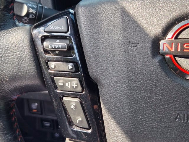 Used 2022 Nissan Frontier PRO-4X AWD/4WD image 25