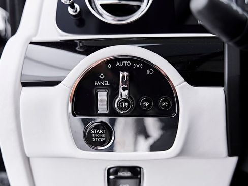 Used 2026 Rolls-Royce Ghost AWD/4WD image 82