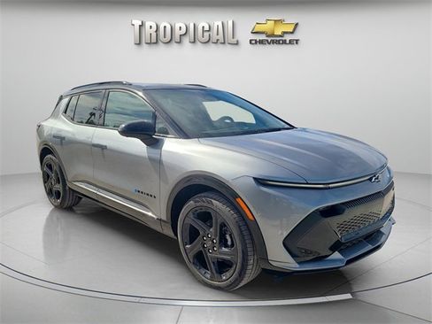 New 2026 Chevrolet Equinox EV RS image 7