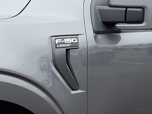 Used 2021 Ford F150 Lariat w/ Equipment Group 502A High AWD/4WD image 32