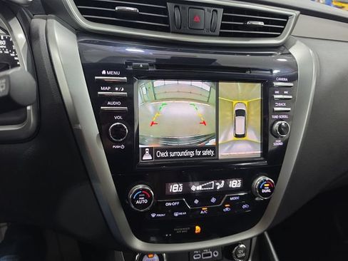 Used 2024 Nissan Murano SL AWD/4WD image 14