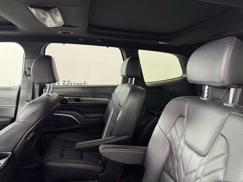 Used 2025 Kia Telluride SX X-Line AWD/4WD image 8