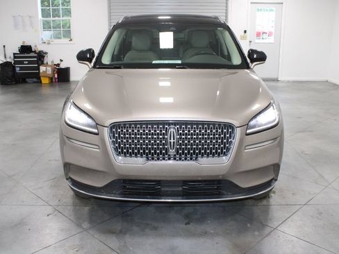 Used 2020 Lincoln Corsair FWD w/ Premium Package image 3