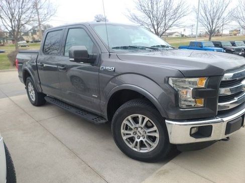 Used 2016 Ford F150 Lariat w/ Equipment Group 501A Mid image 2