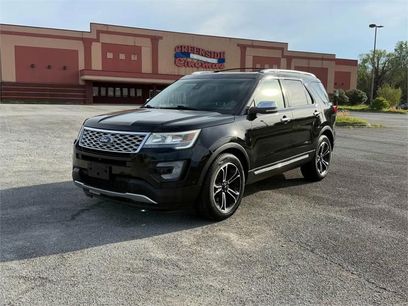 Used 2017 Ford Explorer Platinum