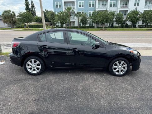 Used 2011 MAZDA MAZDA3 i Touring image 9