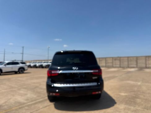 Used 2019 INFINITI QX80 Luxe w/ Cargo Package RWD image 19