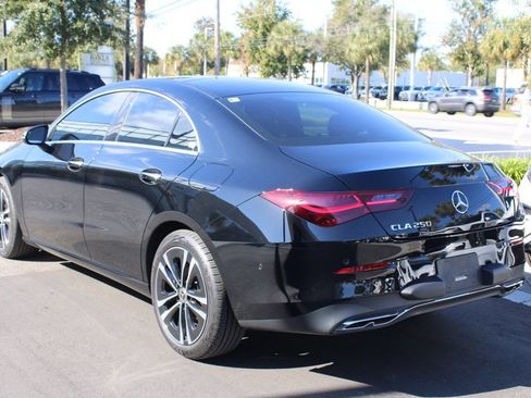 Certified 2025 Mercedes-Benz CLA 250 image 8