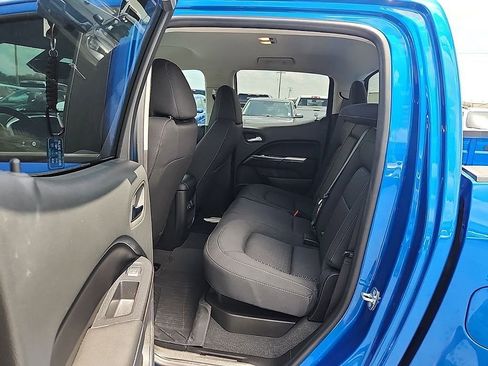 Used 2022 GMC Canyon Elevation w/ Trailering Package image 6