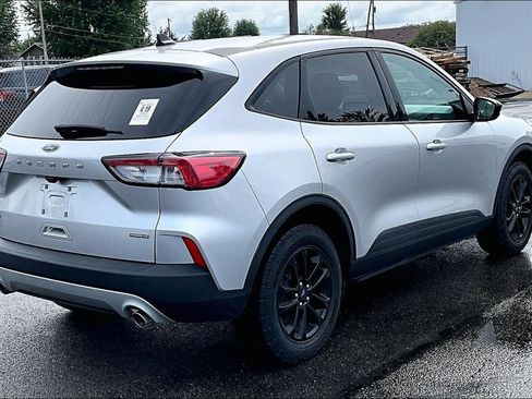 Used 2020 Ford Escape SE Sport AWD/4WD image 9