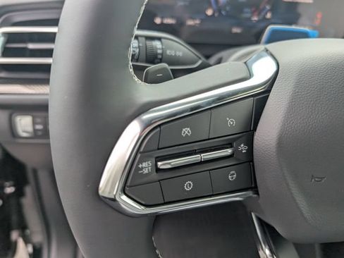 New 2026 Chevrolet Traverse High Country w/ LPO, Floor Liner Package AWD/4WD image 16