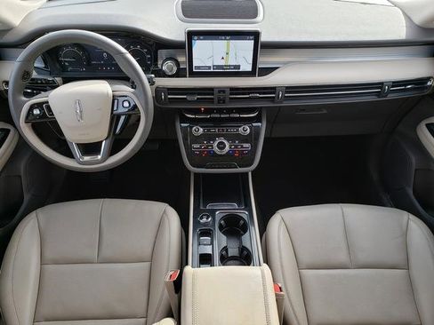 Used 2022 Lincoln Corsair AWD w/ Equipment Group 101A image 16