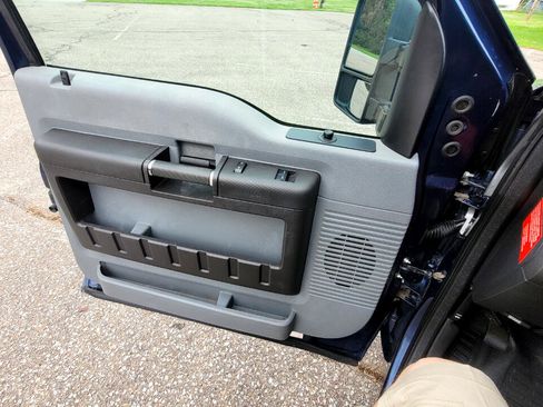 Used 2015 Ford F350 XL image 14