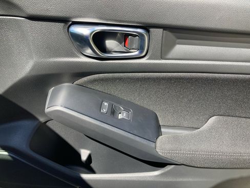 Certified 2025 Honda Civic Sport image 31