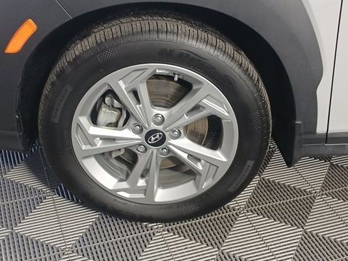 Certified 2023 Hyundai Kona SEL image 28