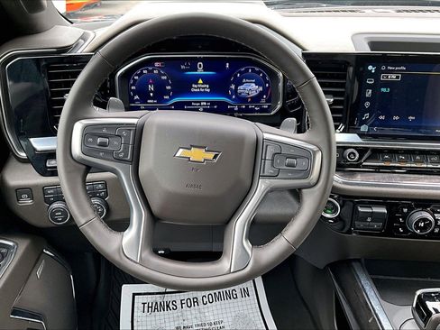 Used 2024 Chevrolet Silverado 1500 LTZ image 5