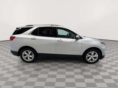 Certified 2019 Chevrolet Equinox LT FWD image 12