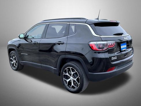 Used 2024 Jeep Compass Limited AWD/4WD image 8