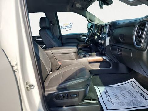 Used 2023 GMC Sierra 2500 SLT w/ SLT Preferred Package image 13