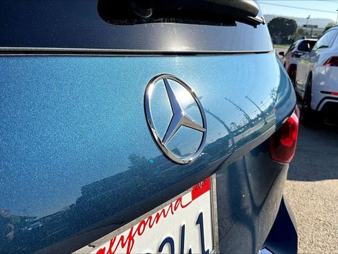 Used 2023 Mercedes-Benz GLB 250 image 30