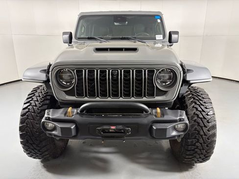 Used 2021 Jeep Wrangler Unlimited Rubicon w/ Trailer Tow Package image 4