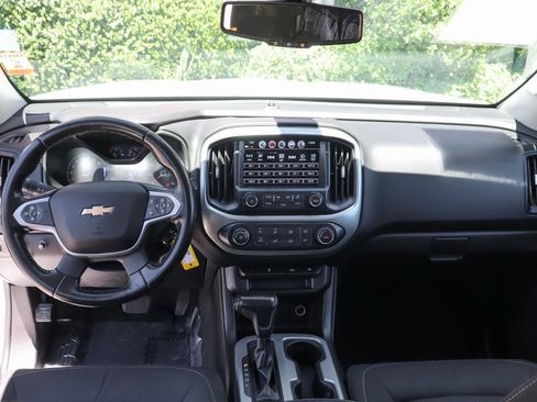 Used 2018 Chevrolet Colorado LT RWD image 26