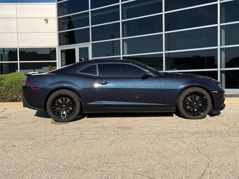 Used 2014 Chevrolet Camaro SS w/ RS Package RWD image 2