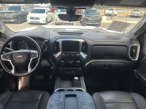 Used 2021 Chevrolet Silverado 2500 LTZ w/ LTZ Texas Edition image 26