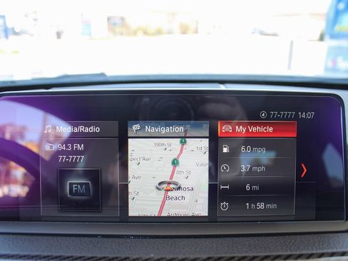 Used 2018 BMW M4 Coupe RWD image 28
