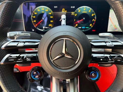 Used 2022 Mercedes-Benz AMG GT 43 image 22