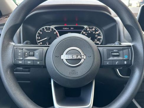 Used 2023 Nissan Rogue SV image 22