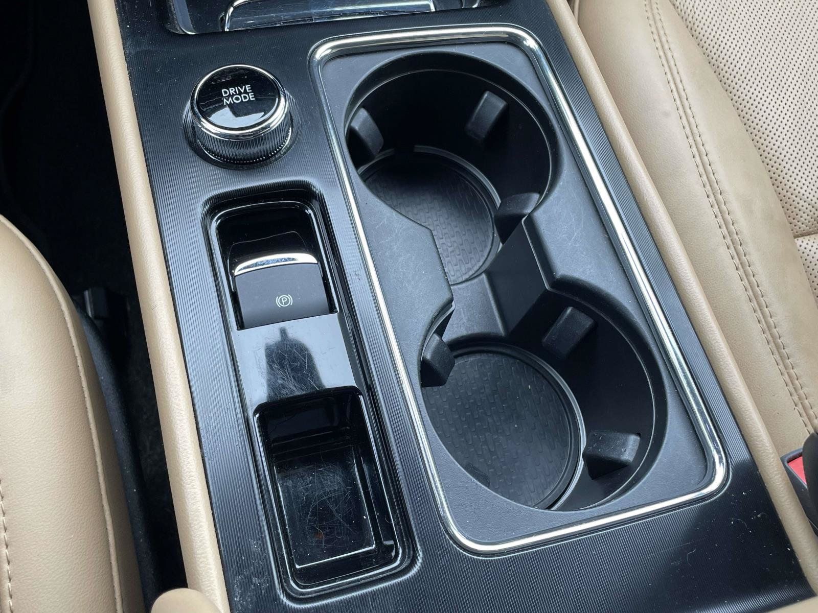 Used 2020 Lincoln Corsair Reserve FWD image 21