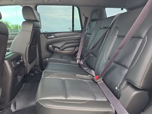 Used 2016 GMC Yukon SLT AWD/4WD image 10