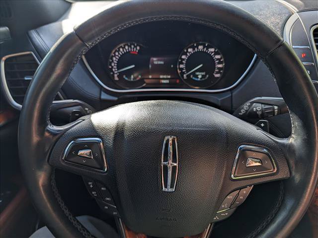 Used 2016 Lincoln MKX Reserve w/ Climate Package FWD image 39