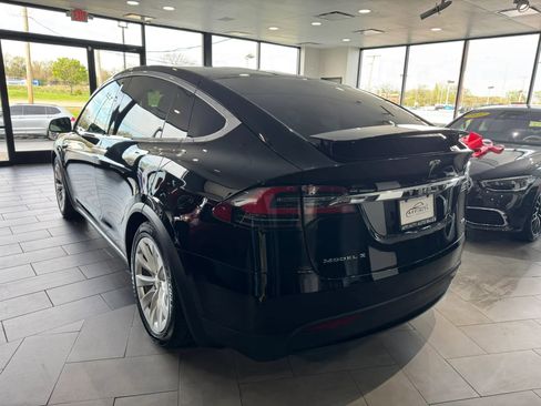 Used 2017 Tesla Model X 100D image 3