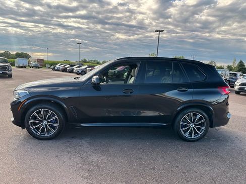 Used 2019 BMW X5 xDrive50i w/ M Sport Package AWD/4WD image 38