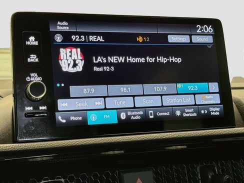 Used 2025 Honda CR-V EX-L image 8